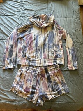 Marika Women's Brushstroke Lounge Set - Cream, Blue & Pink